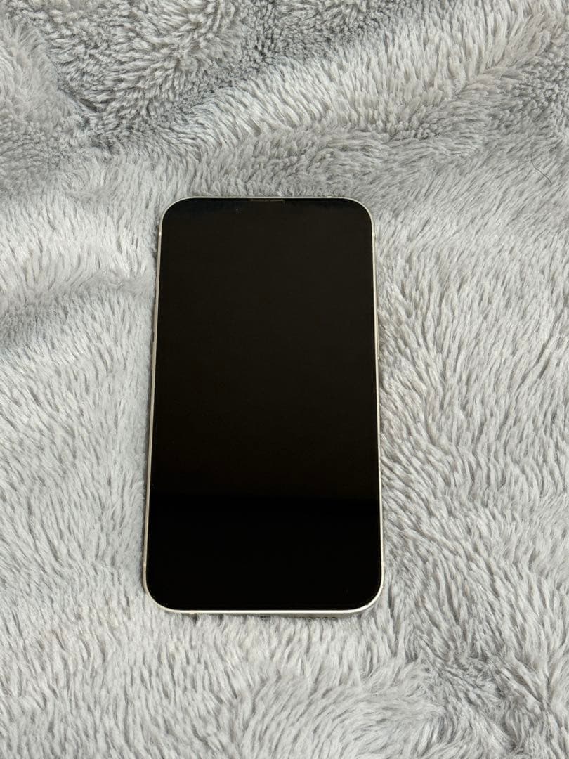 iPhone13 256GB ホワイト SIMフリー 本体のみ 利用制限◯