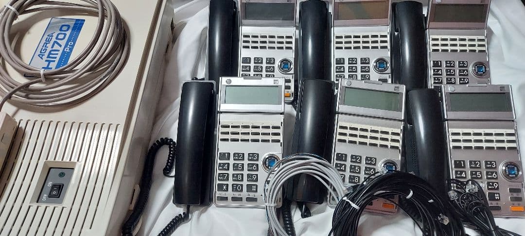 【美品】サクサ(Saxa) ビジネスホン 6台 + 主装置