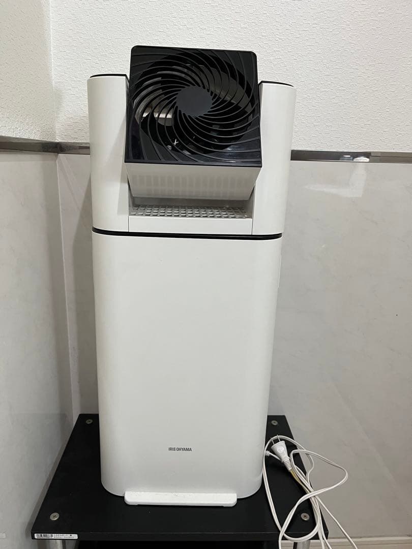 IRIS DDD-50E 衣類除湿乾燥機　除湿機