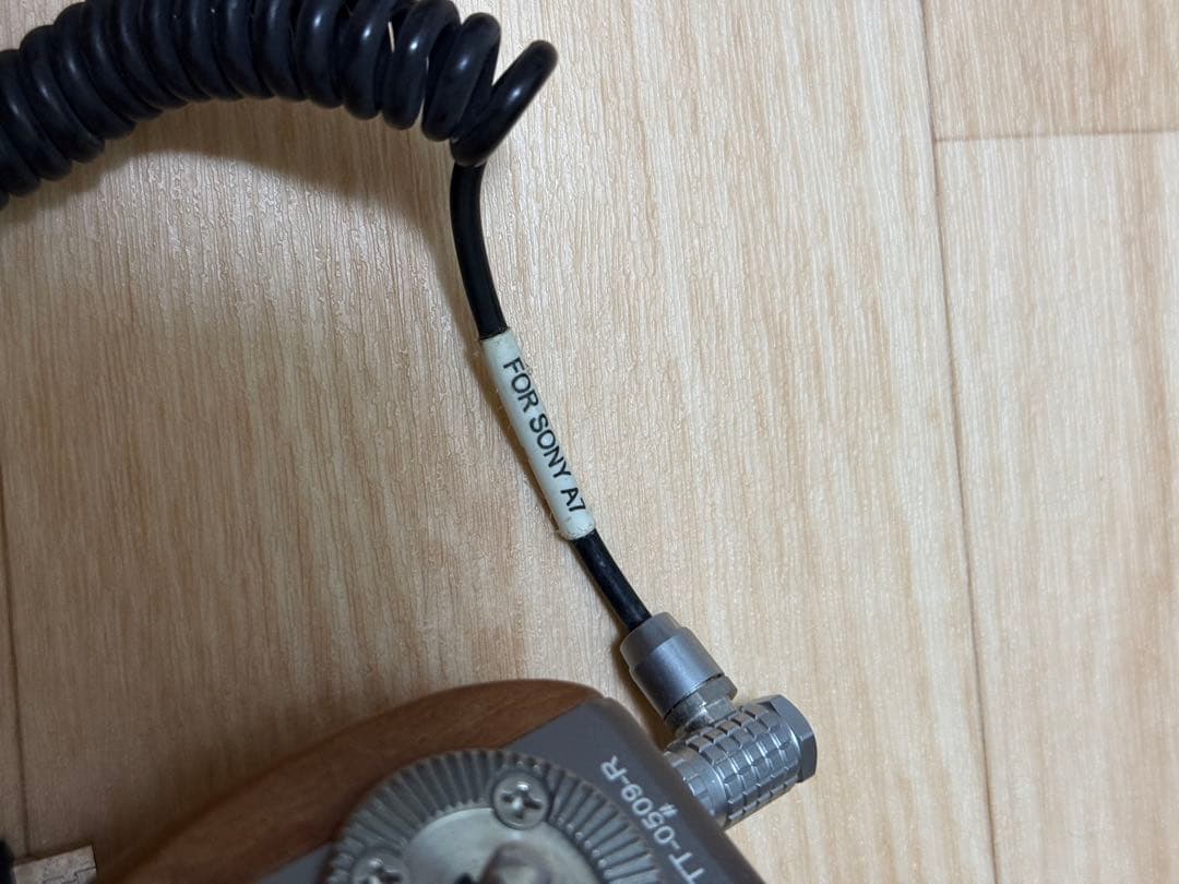 Tilta 木製カメラグリップ　TT-0509-R右手用