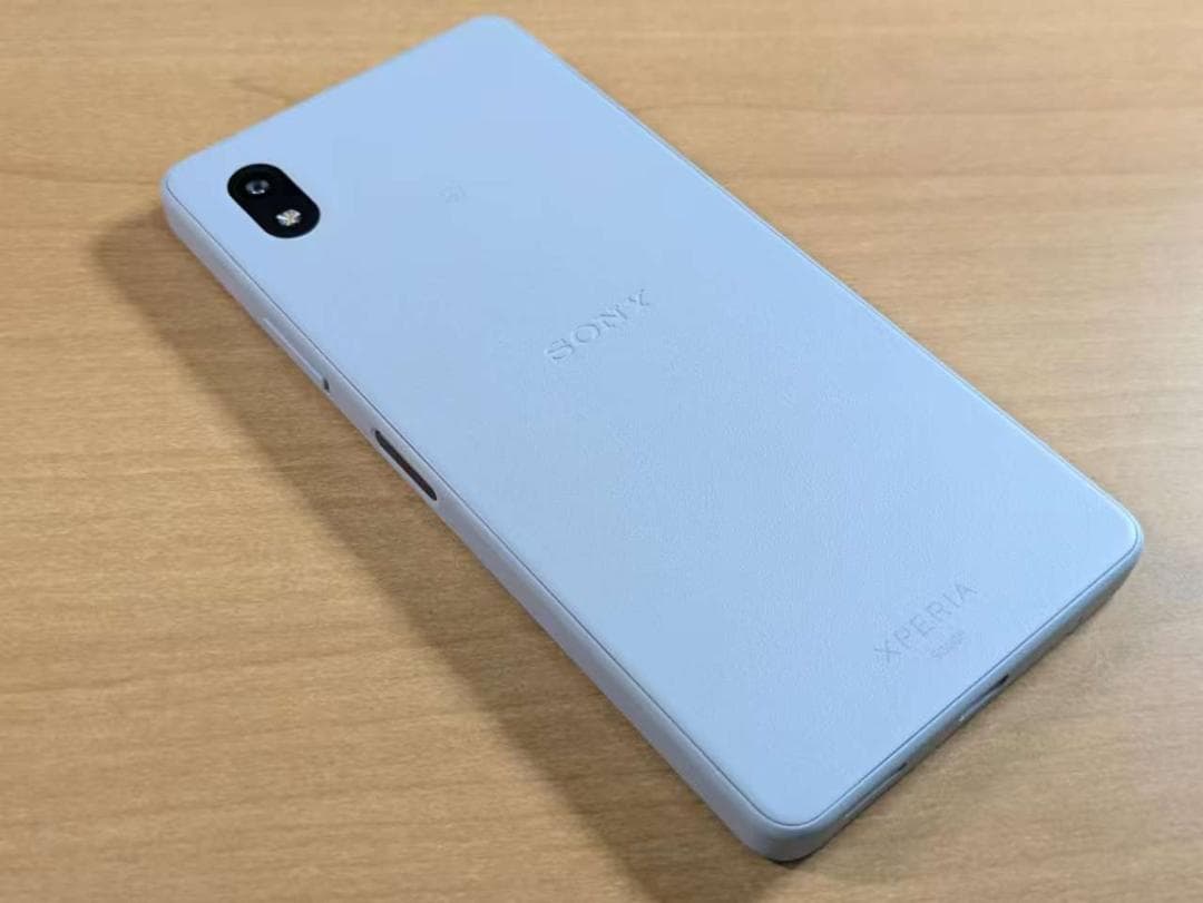 スマートフォン本体 011300H XPERIA SOG08 64GB