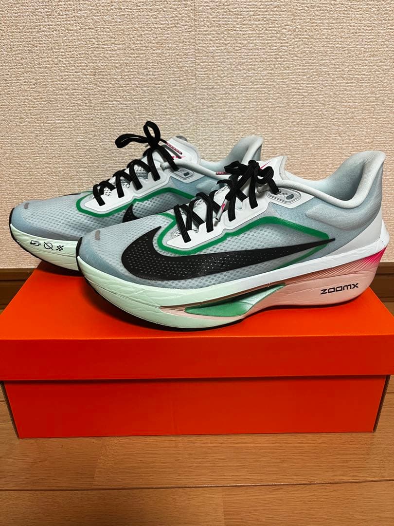 「新品」NIKE ZOOM FLY6 ナイキ　ズームフライ6 27センチ