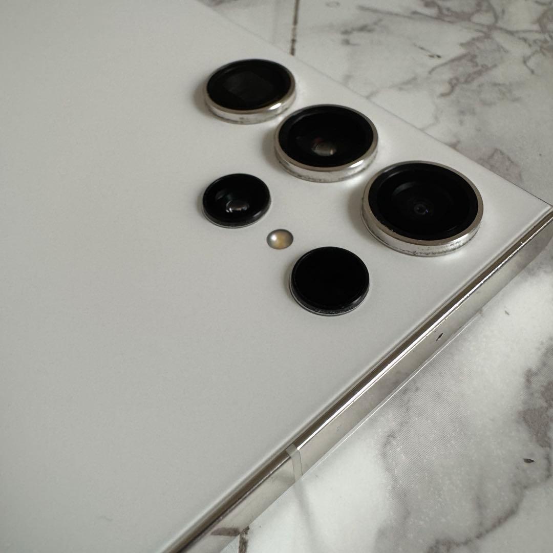 Samsung s23 ultra 香港盤　SIMフリー