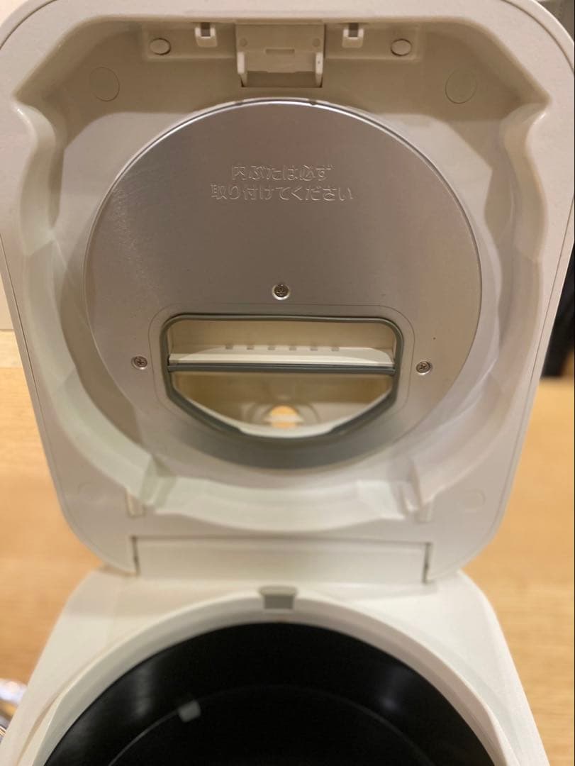 象印　5.5合炊飯器　NW-SA10　2020年製