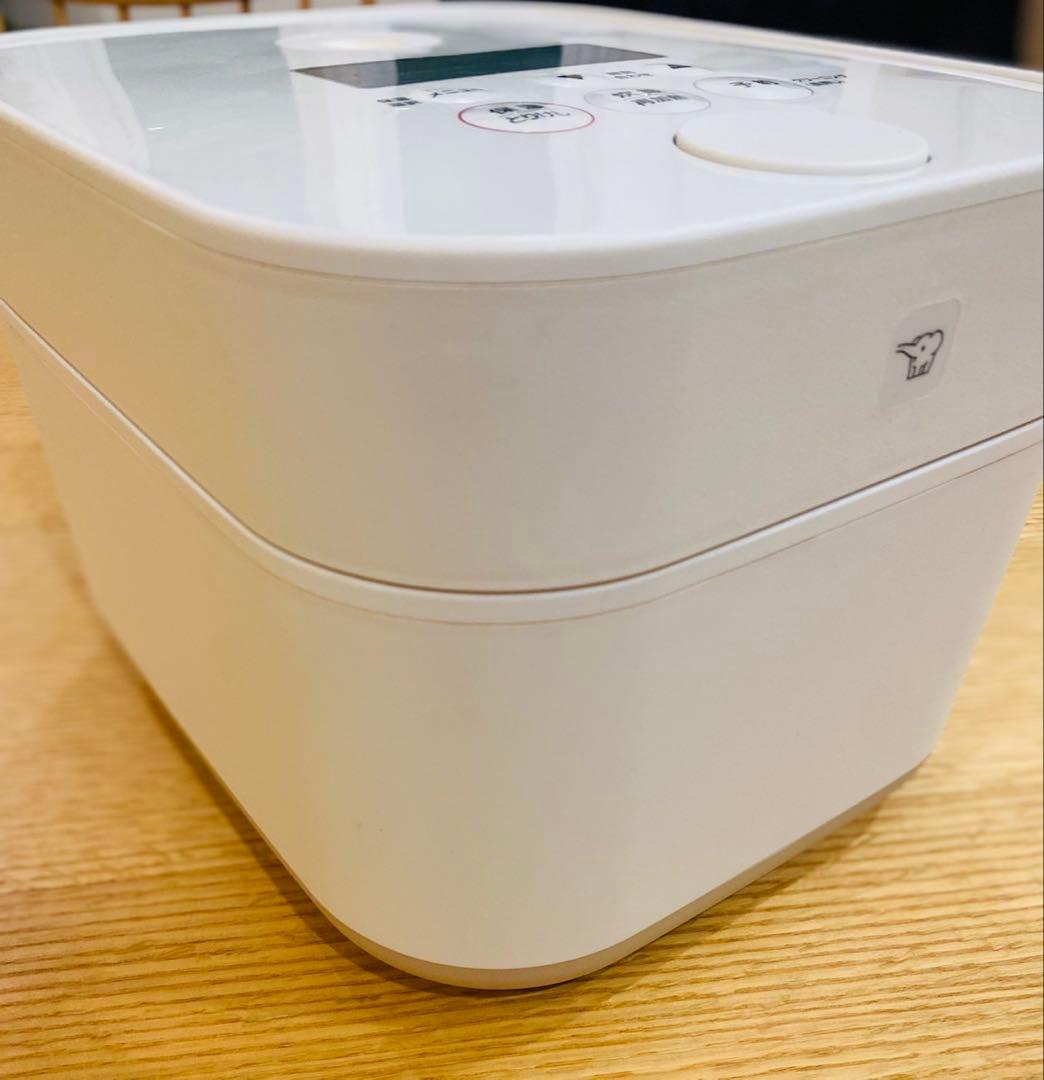 象印　5.5合炊飯器　NW-SA10　2020年製