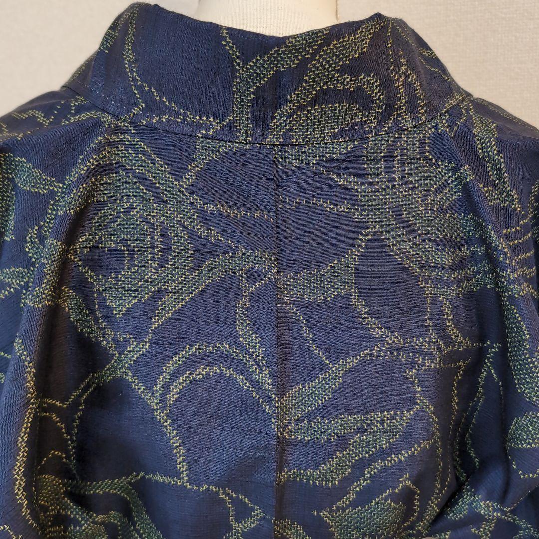 【三花】正絹　十日町紬　紺　薔薇　バラ　着物　リユース