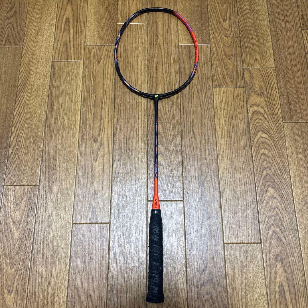 ヨネックスアストロクス77pro