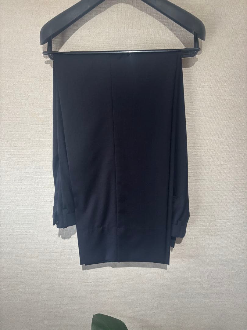 【新品未使用】EDIFICE セットアップスーツ　ネイビー48