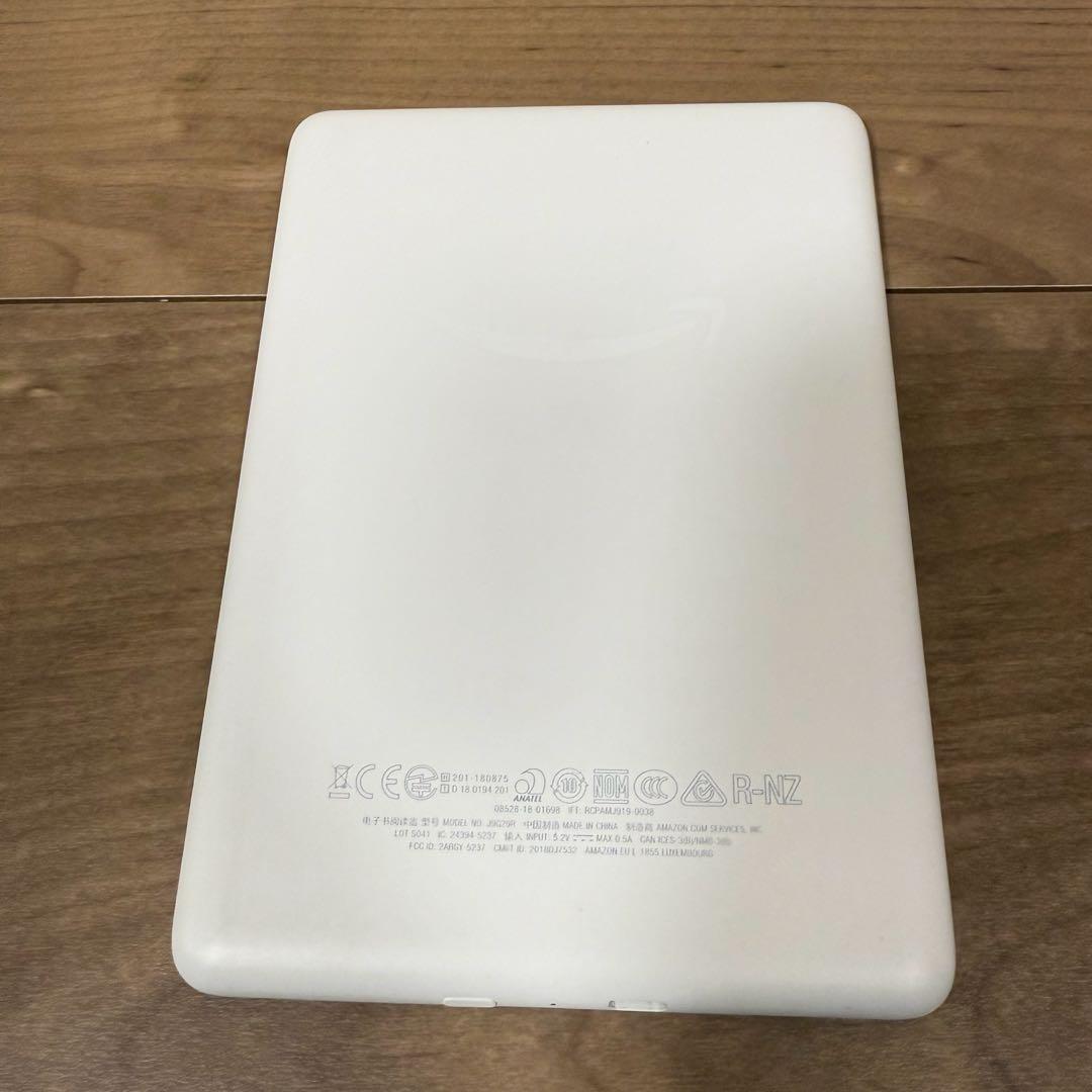 即発送❣️美品 ❣️広告無しKindle (第10世代) 8GB ケース付き