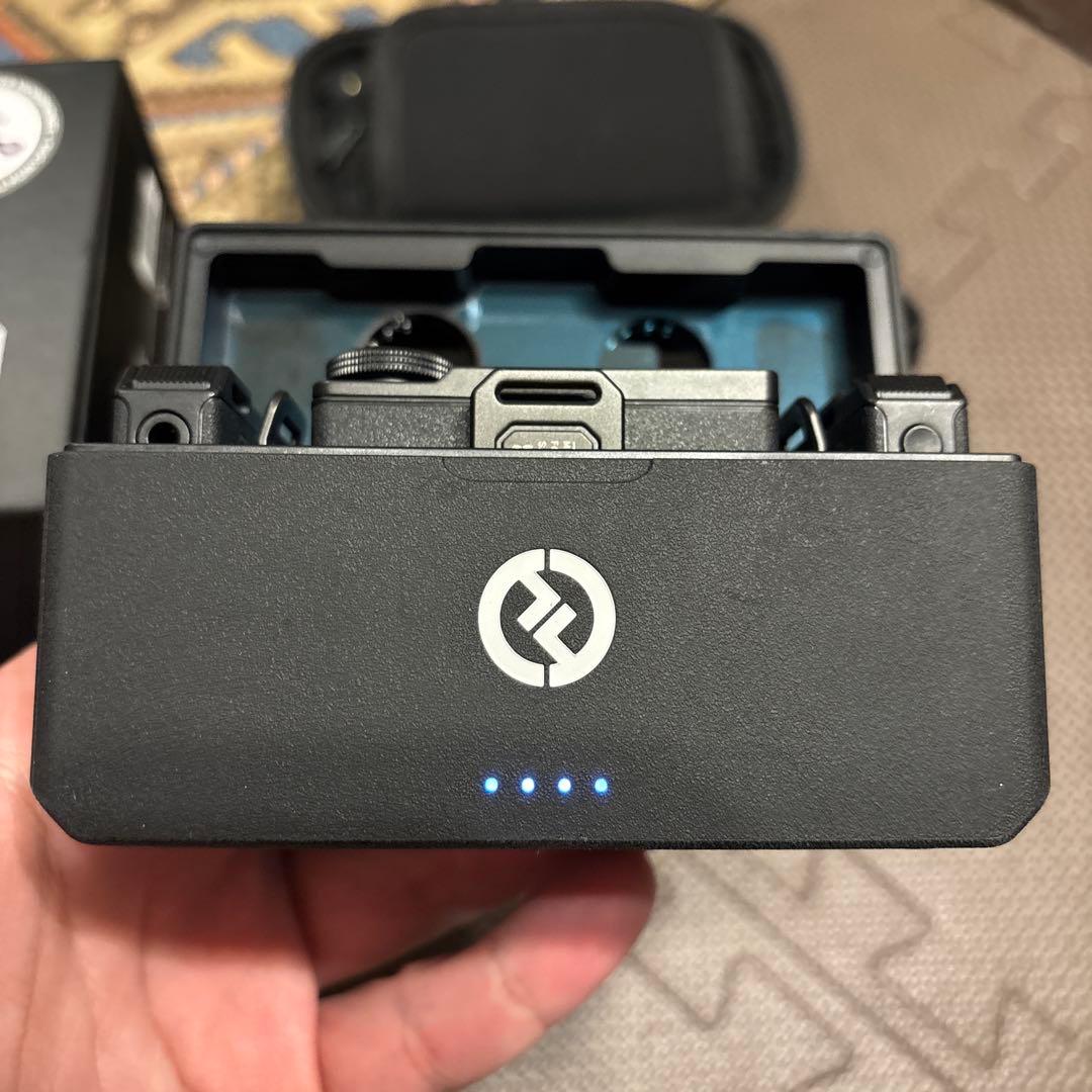 Hollyland LARK MAX ワイヤレスマイクシステム