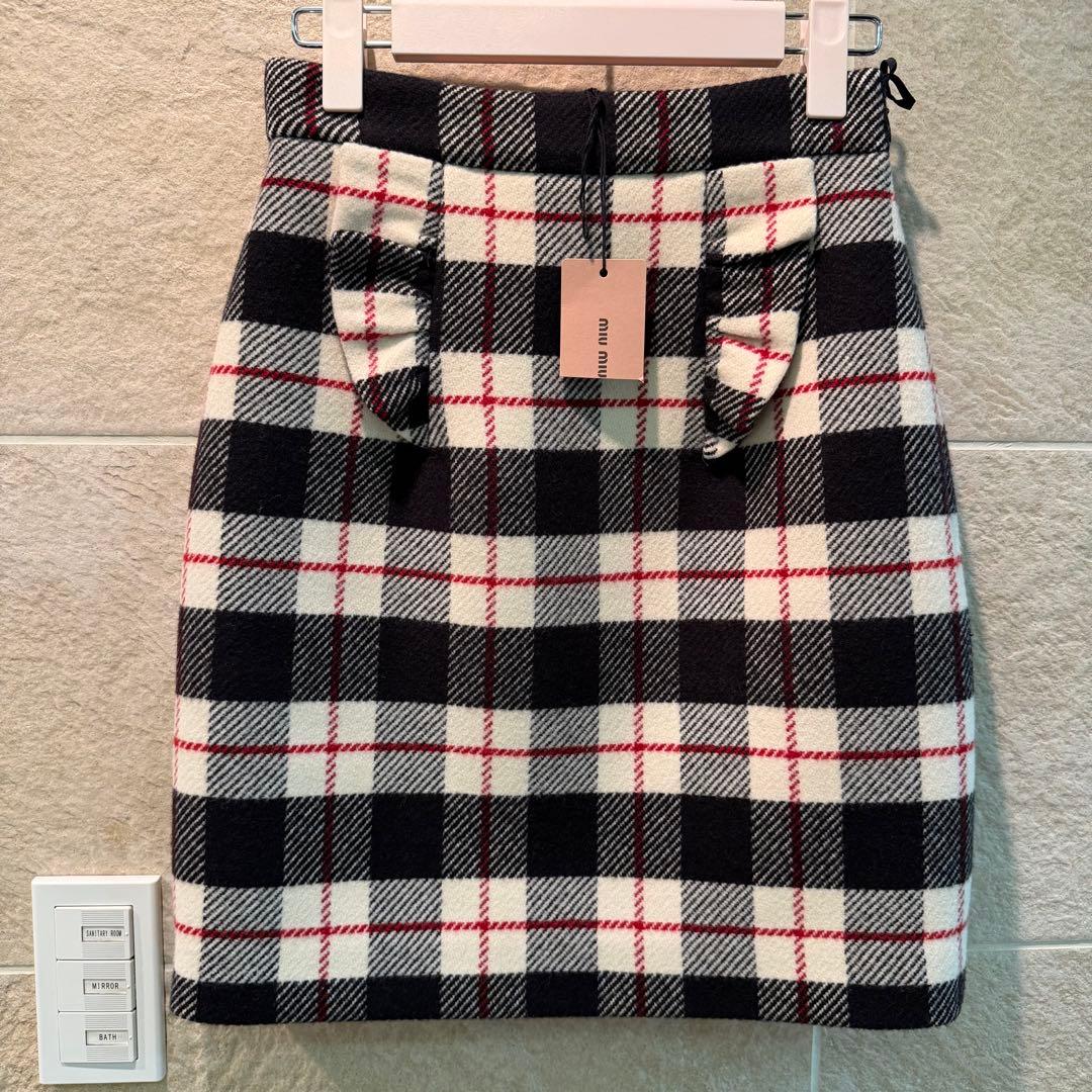 miumiu スカート　36サイズ　未使用