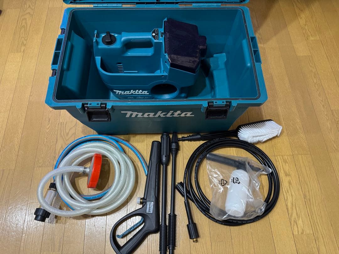 マキタ 充電式高圧洗浄機 MHW080DZK