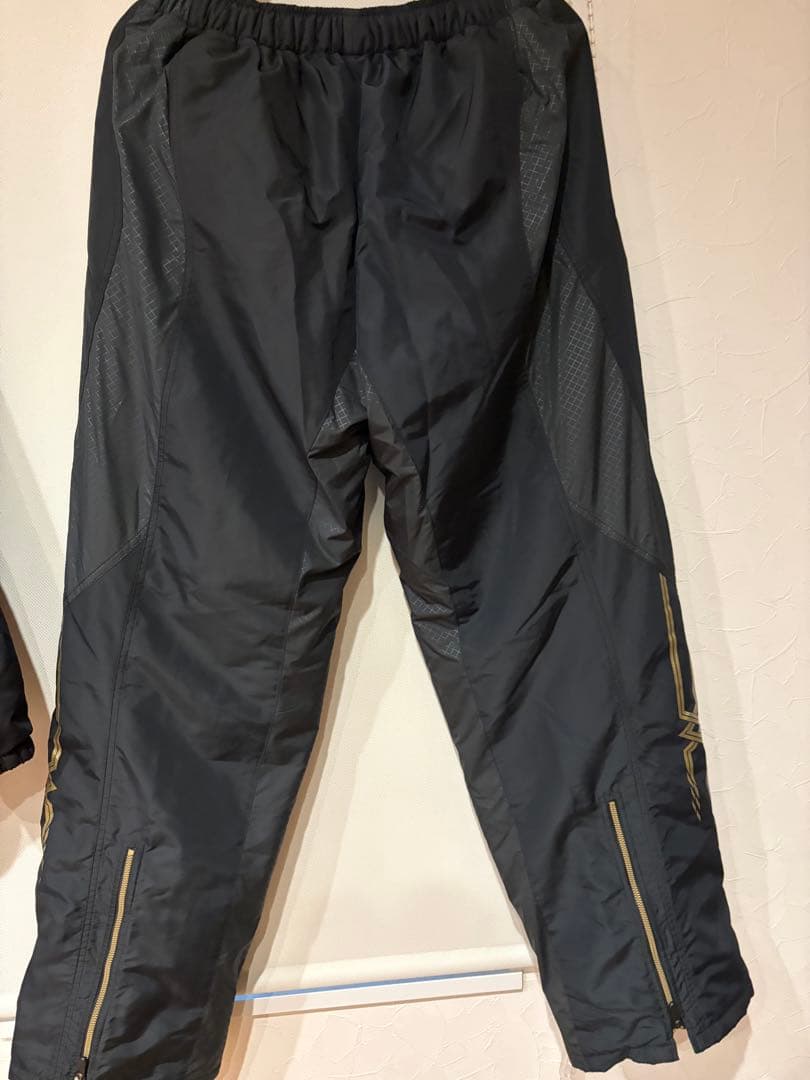 MIZUNOミズノ　ブレスサーモ　ウォーマー　セットアップ　サイズXO ジャージ