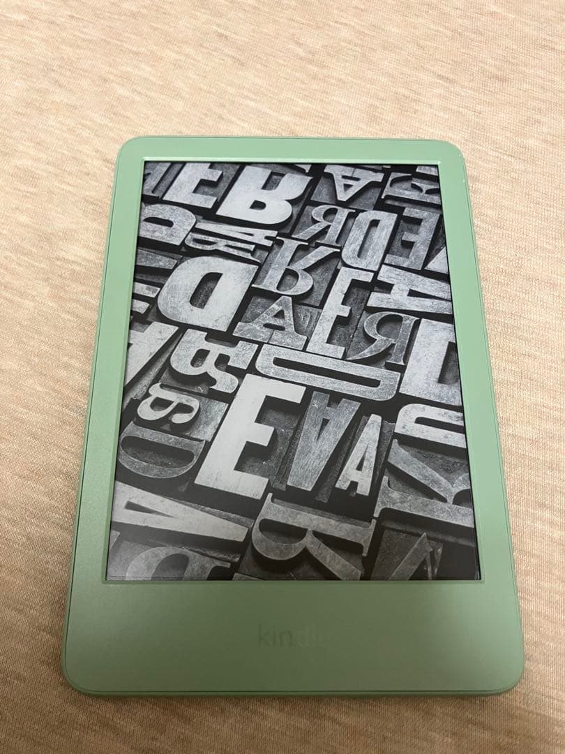 【美品】Kindle (16GB) 6インチ2024　マッチャ