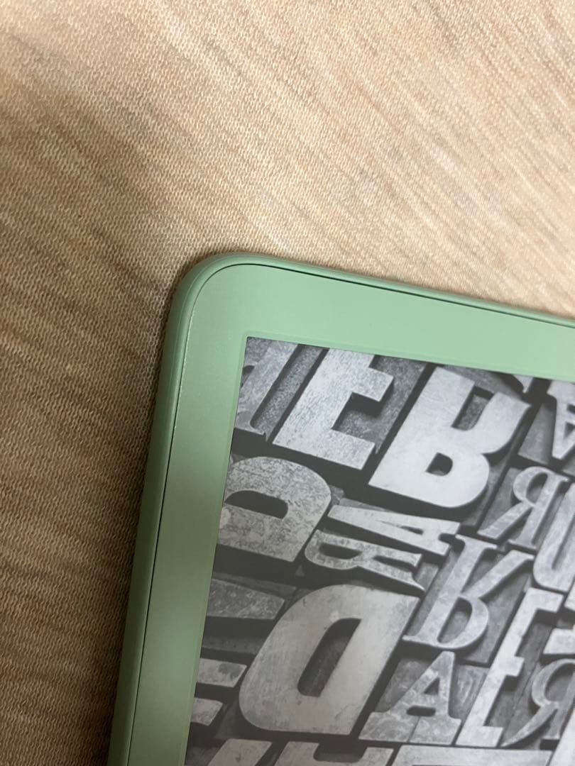 【美品】Kindle (16GB) 6インチ2024　マッチャ