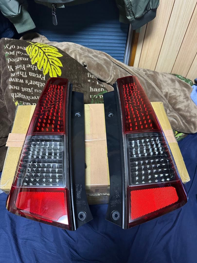 ワゴンR　MH23S 純正加工　フルLEDテール　ブラックインナー塗装