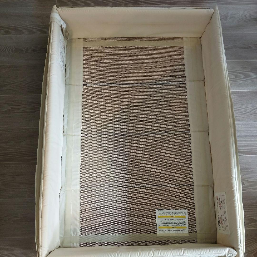 Aprica　 ココネル エアープラス ポータブル　ベージュ　マットシーツ付き