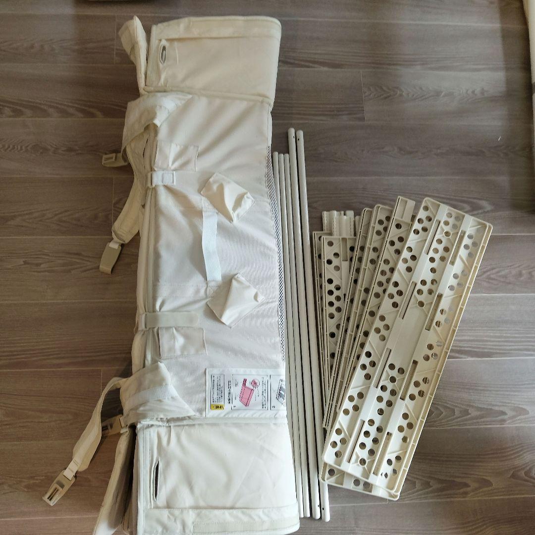 Aprica　 ココネル エアープラス ポータブル　ベージュ　マットシーツ付き