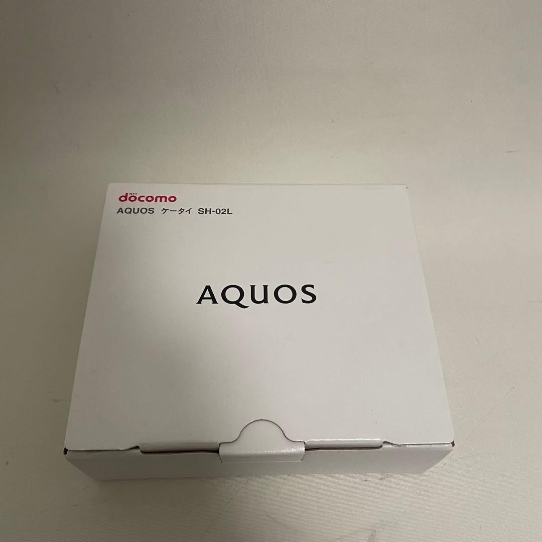 新品 AQUOS SH-02L ゴールドモデル 本体