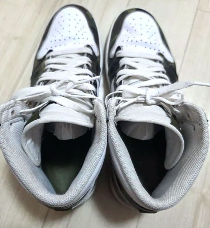 完売品！ナイキエアジョーダン1カモフラ　28cm