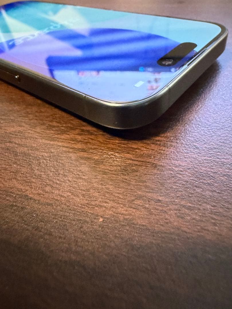 海外版 iPhone 15 Pro 256 GB SIMフリー