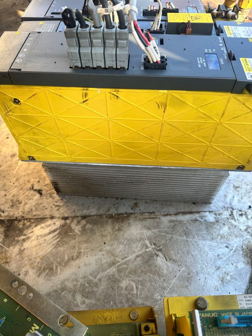 FANUC 21i-T 制御装置 モニター付き