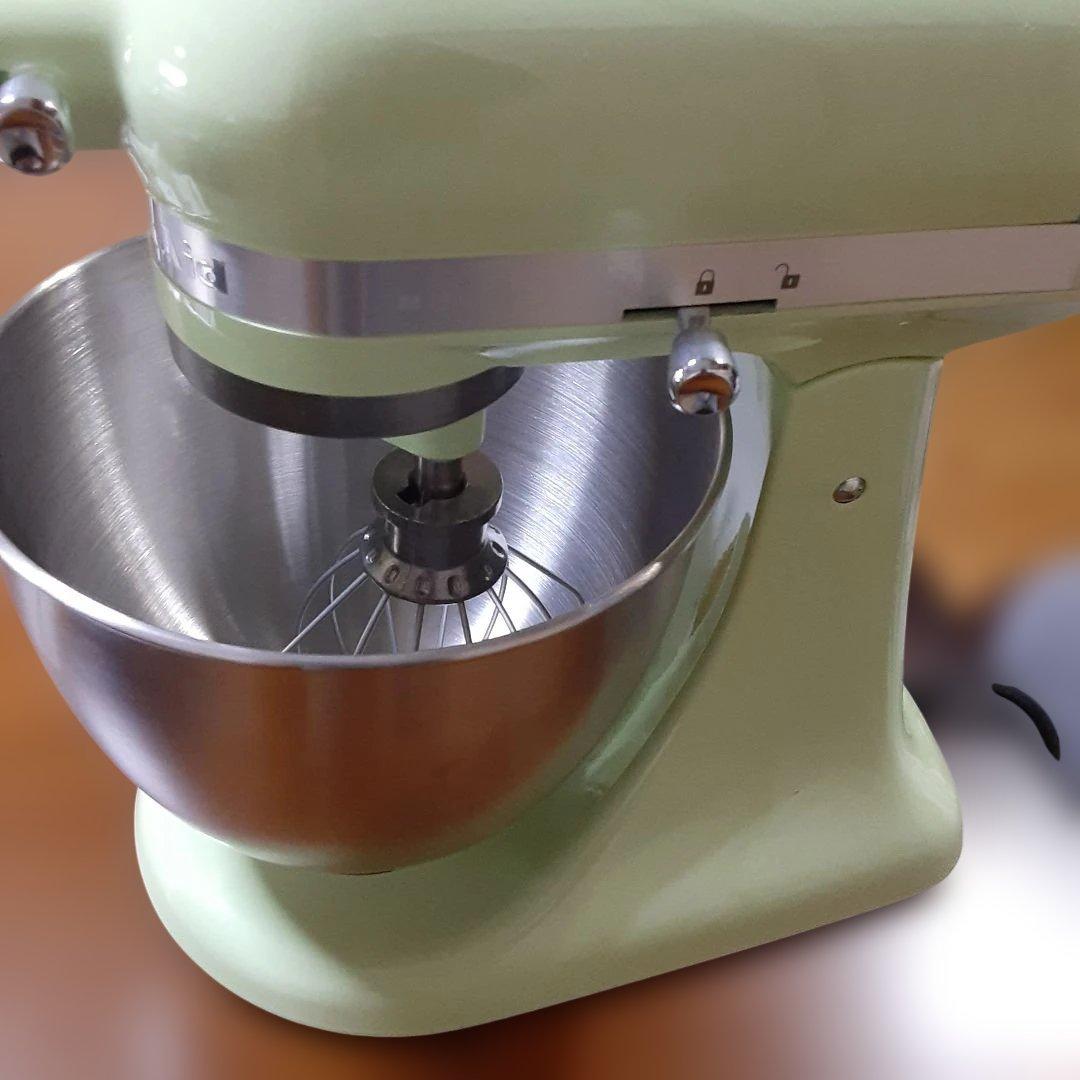 キッチンエイド KitchenAid スタンドミキサー　アタッチメント付き