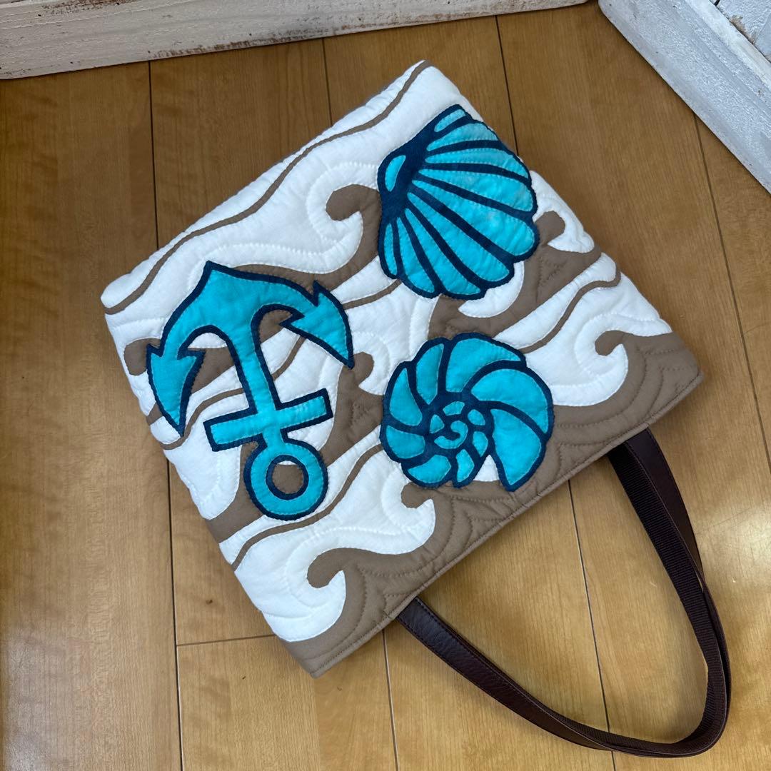 ハワイアンキルト♪ハンドメイドバッグ♪波と海のモチーフ&プルメリア