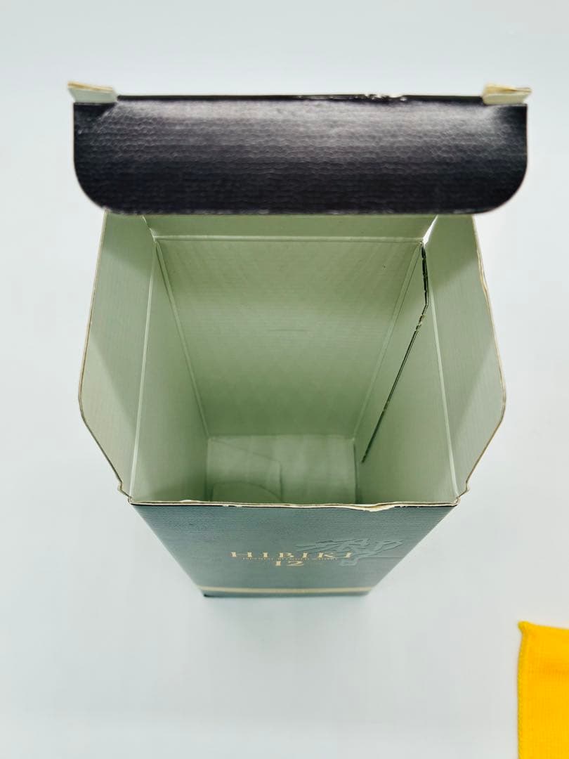 サントリー 響 12年 瓶 700ml 2本セット