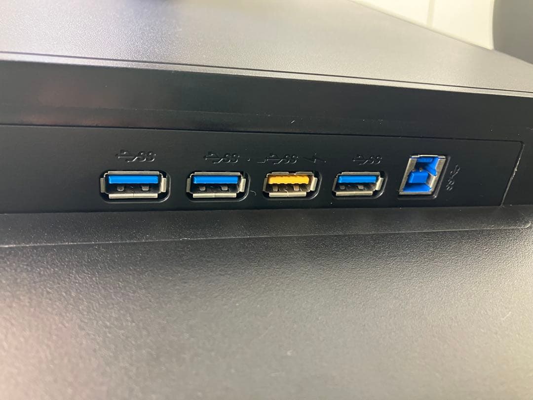 フィリップス 32型 Philips 4K UltraClear モニター 本体