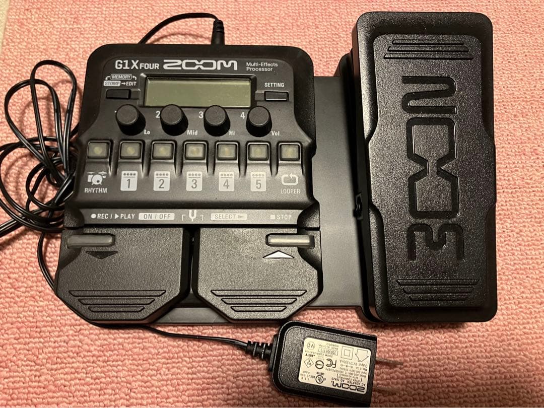 【中古美品】Zoom G1X FOUR ギターエフェクター