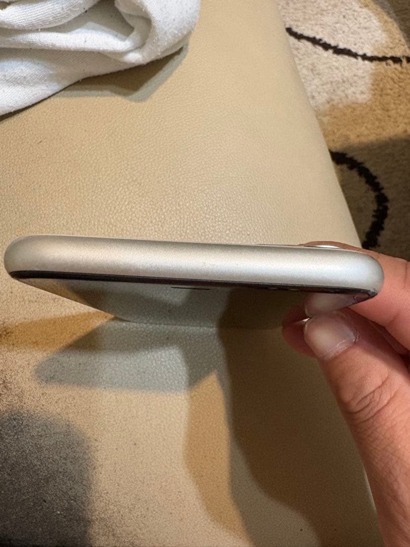 iPhone11 ホワイト 64GB 本体