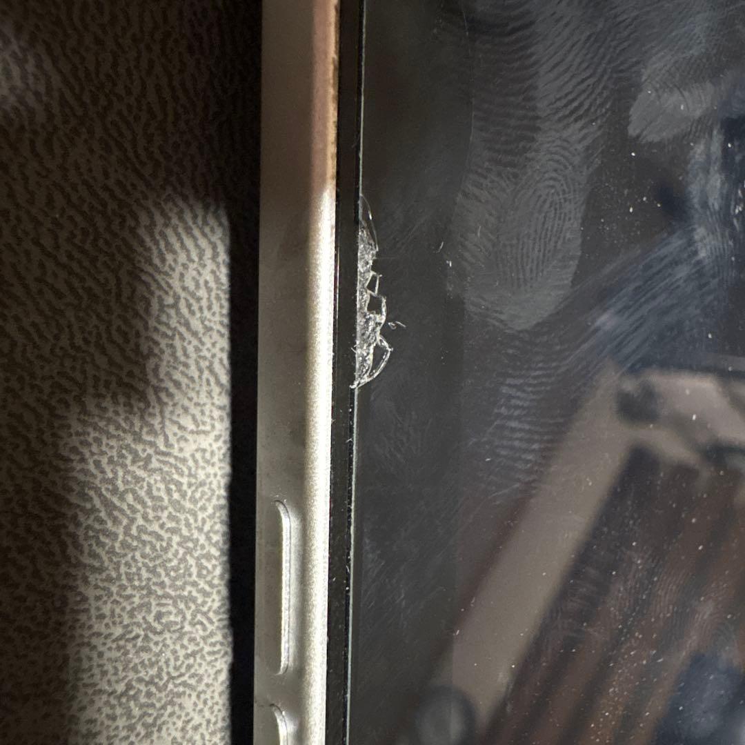 iPad 11世代a16 128GB Wi-Fi 本体ケース、保護フィルム付き