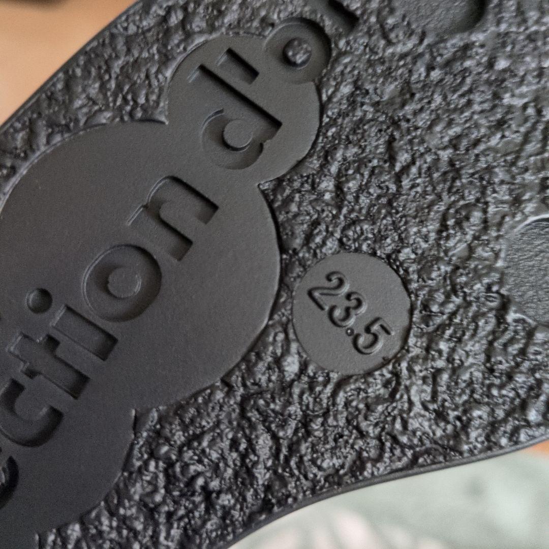 section d'or ブラック レザー スリッポンウェッジソール