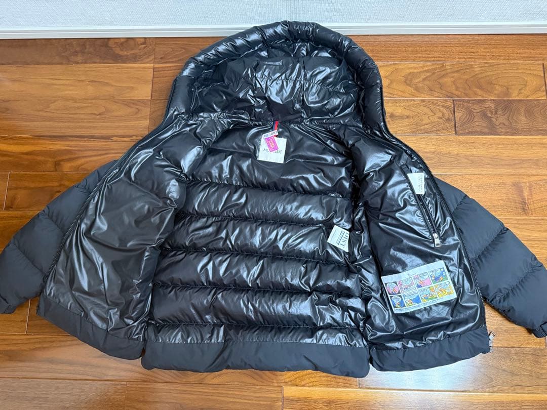【美品】モンクレール　ダウンジャケット　カーデーレ　ブラック