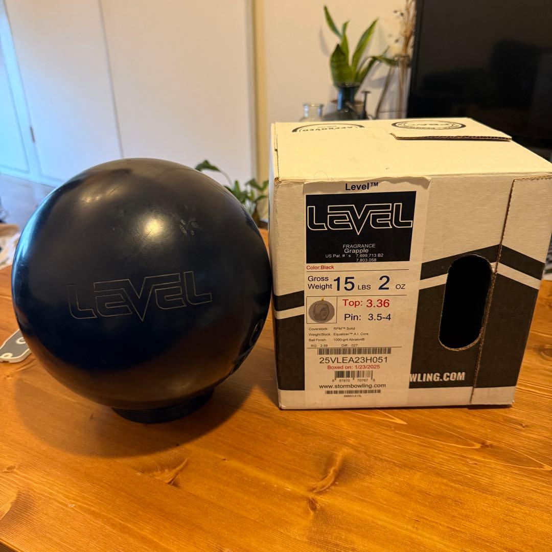 STORM LEVEL 15ポンド　サムレス