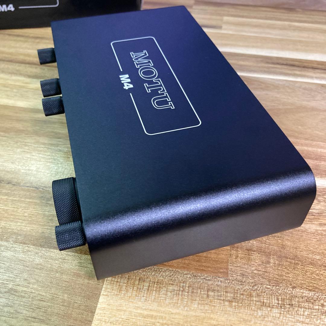 ［極美品］MOTU M4 4-in/4-out オーディオインターフェース