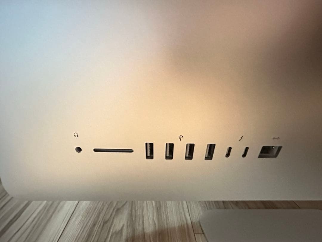 Macデスクトップ iMac 21.5 i5 8GB 1TB SATA HDD 2017