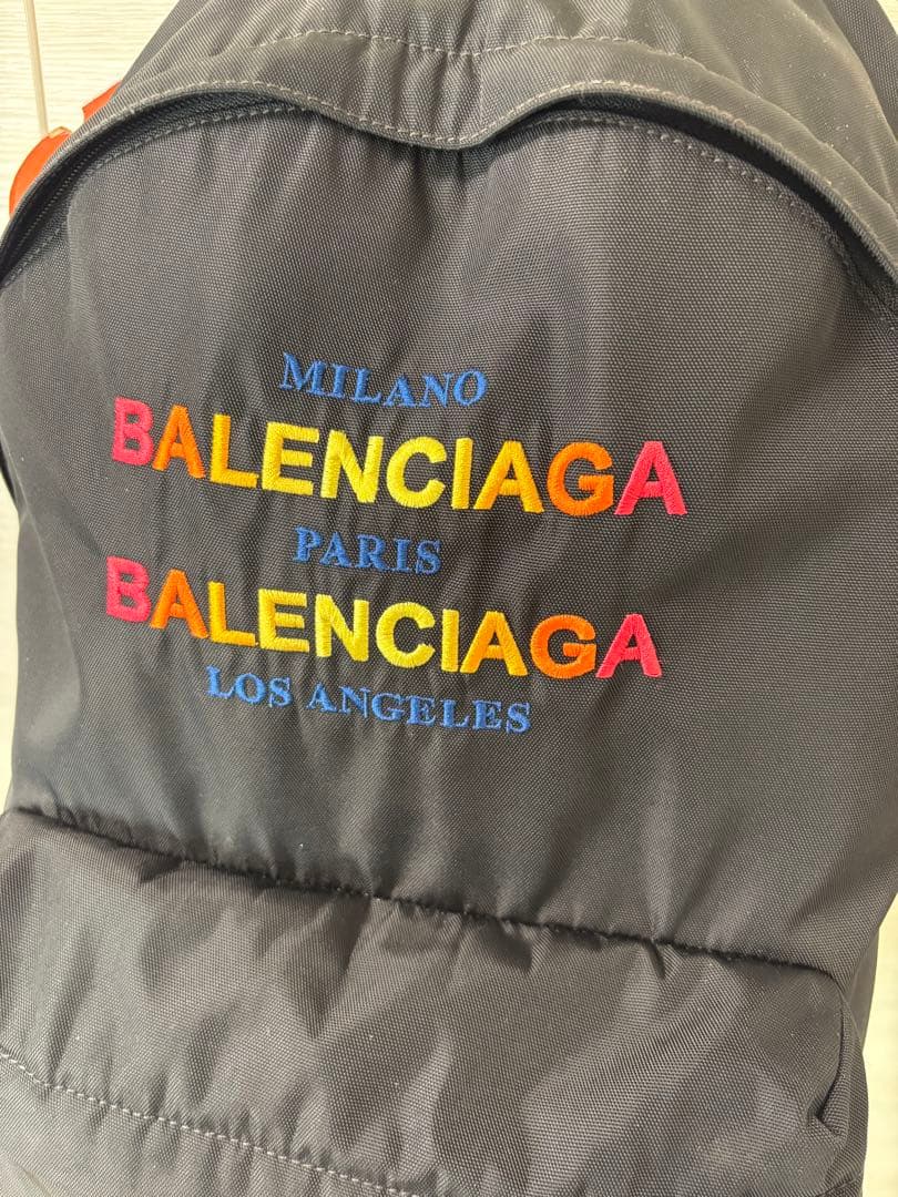 【美品】 バレンシアガ エクスプローラー グラデーション刺繍ロゴ ブラック