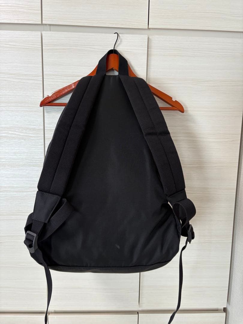 【美品】 バレンシアガ エクスプローラー グラデーション刺繍ロゴ ブラック