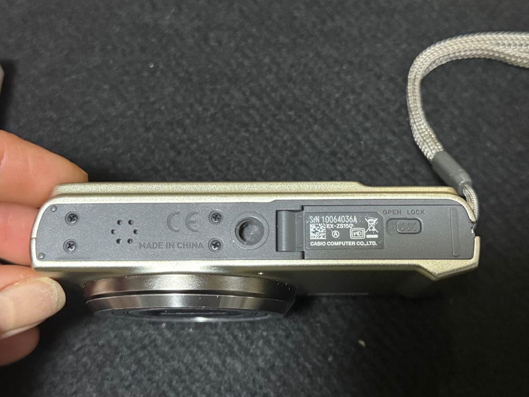 CASIO EX-ZS150コンパクトデジタルカメラ 12.5倍ズーム