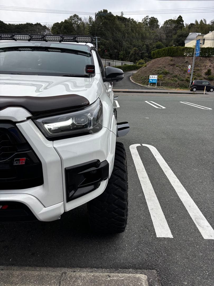 ハイラックスＧＲ　フォグランプガーニッシュ