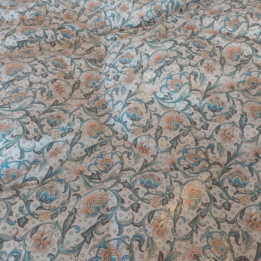 羽毛花柄掛け布団 中古品