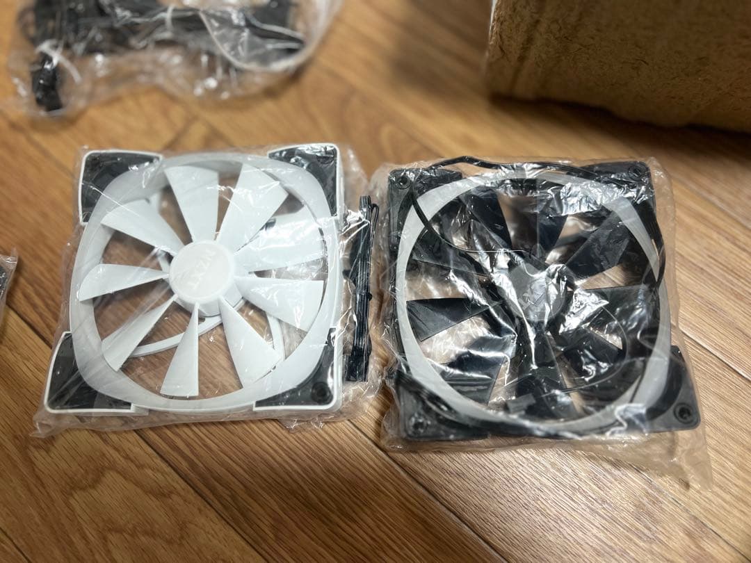 NZXT KRAKEN Z63 RGB（ホワイト）