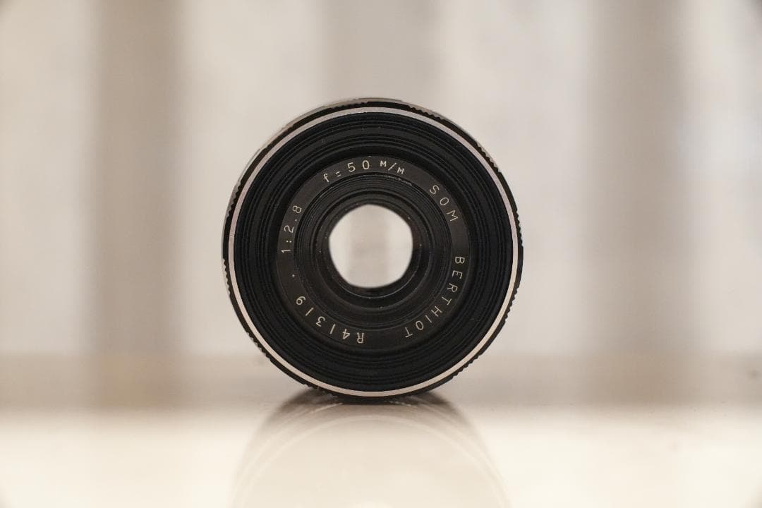 限界値下げ！Som Berthiot 50mm f2.8 NEX改 銘玉