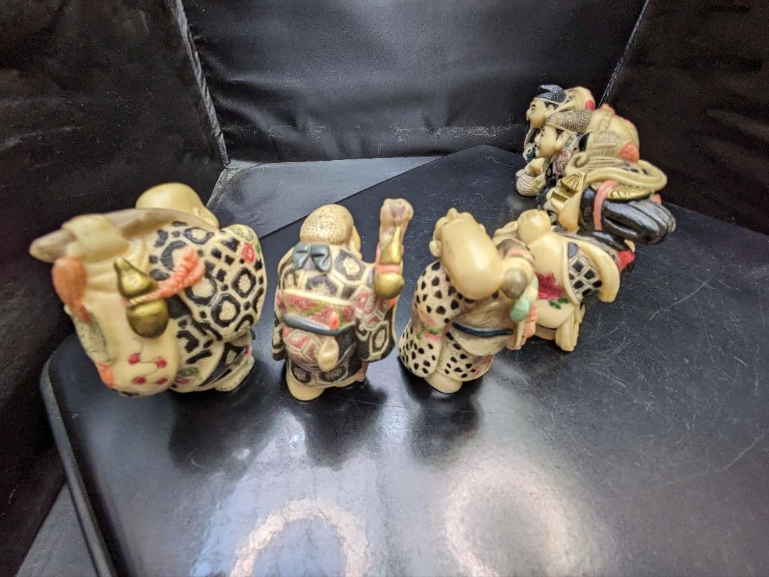 ☆b246、七福神 細密彫刻 時代物 東洋彫刻 縁起物 開運 置物 象牙風