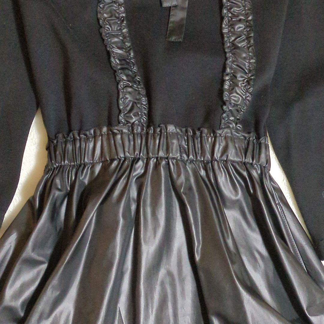 【美品】インゲボルグ　フリル使いフーディワンピース　2025年　現行モデル　9