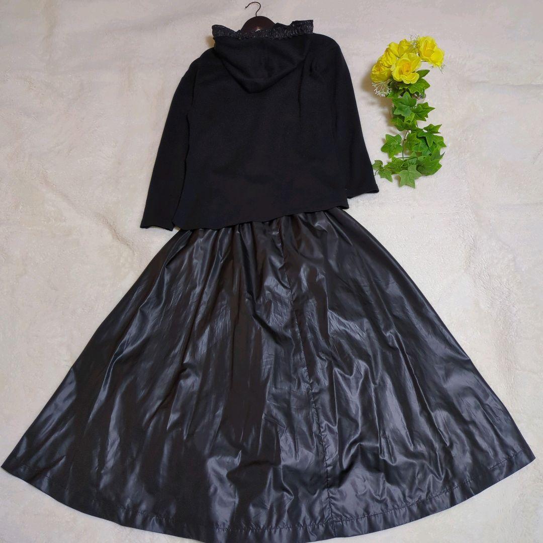 【美品】インゲボルグ　フリル使いフーディワンピース　2025年　現行モデル　9