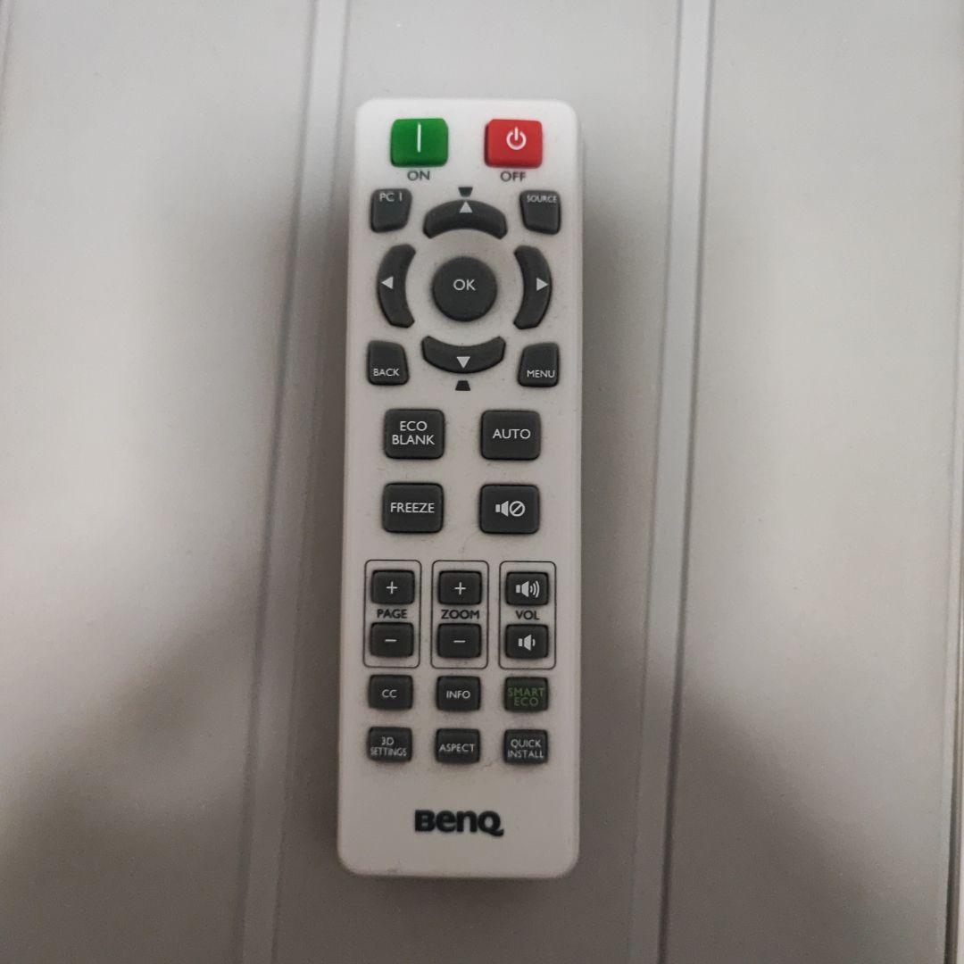 BenQ MH534プロジェクター 本体