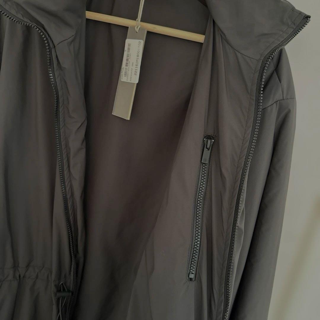 ESSENTIALS STORM JACKET Sサイズ